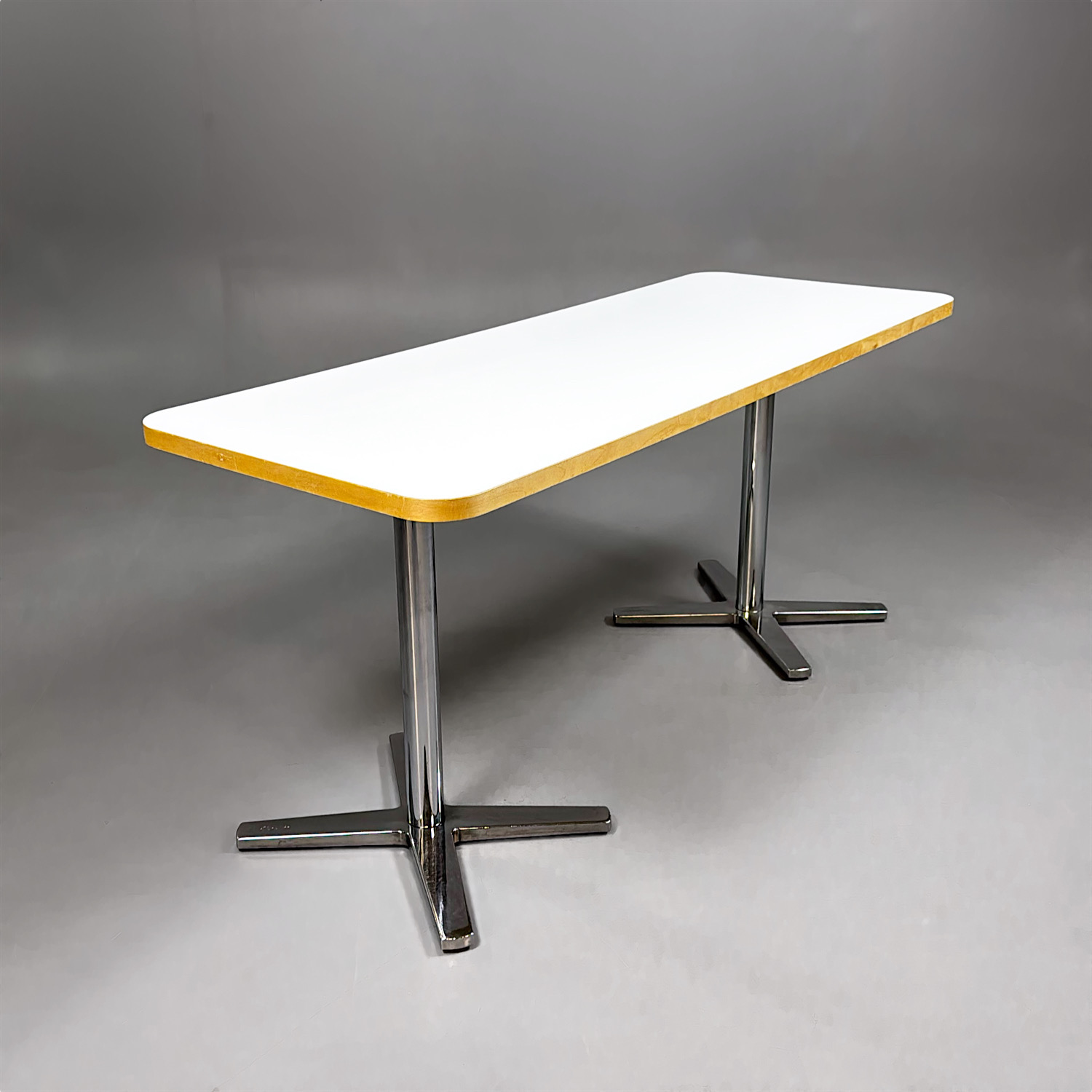 Soffbord Centrum 1350x525mm