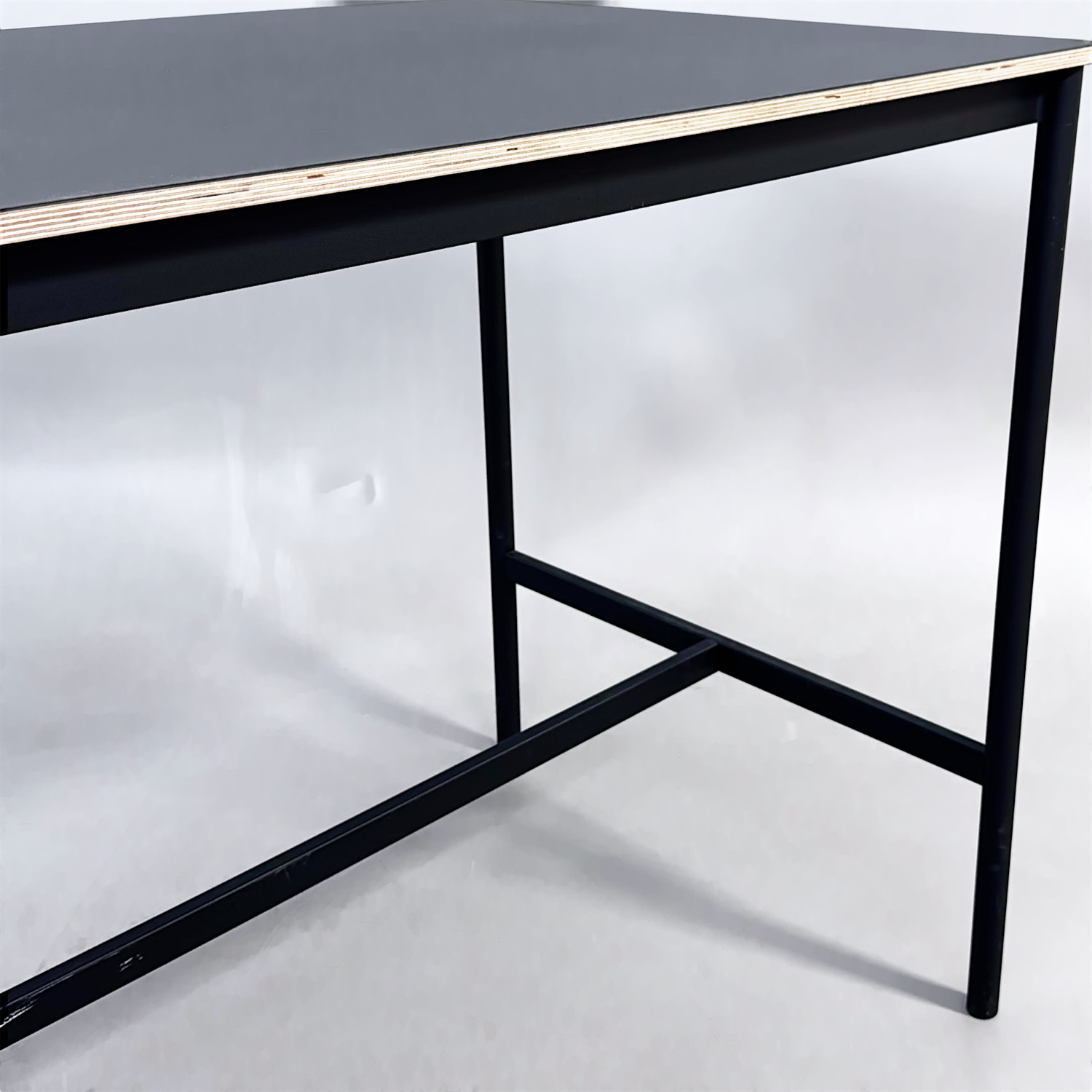 Galleribild #2 för Projektbord Base High Table 1900x850mm