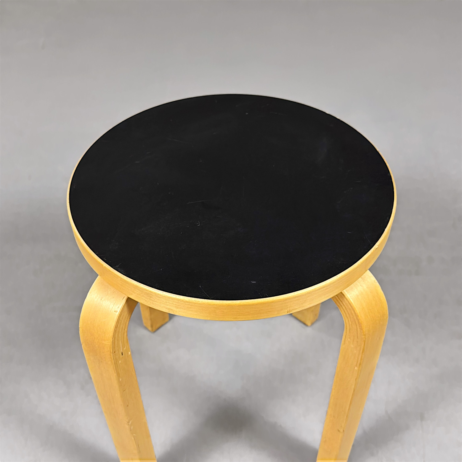 Galleribild #2 för Pall E60