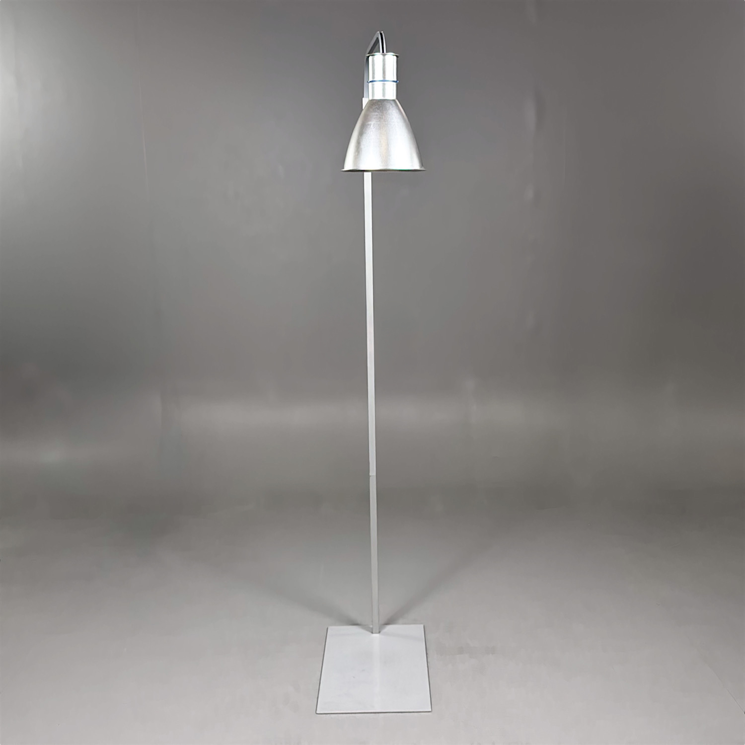 Golvlampa Qrokus