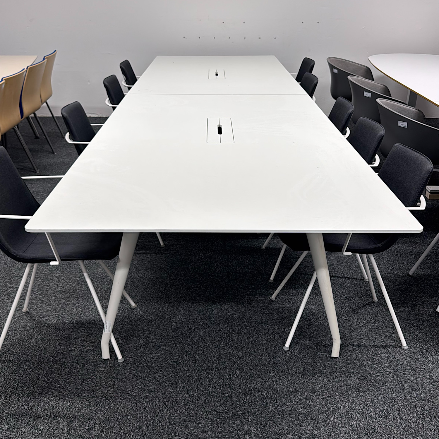 Galleribild #2 för Konferensbord Colt 4200mm