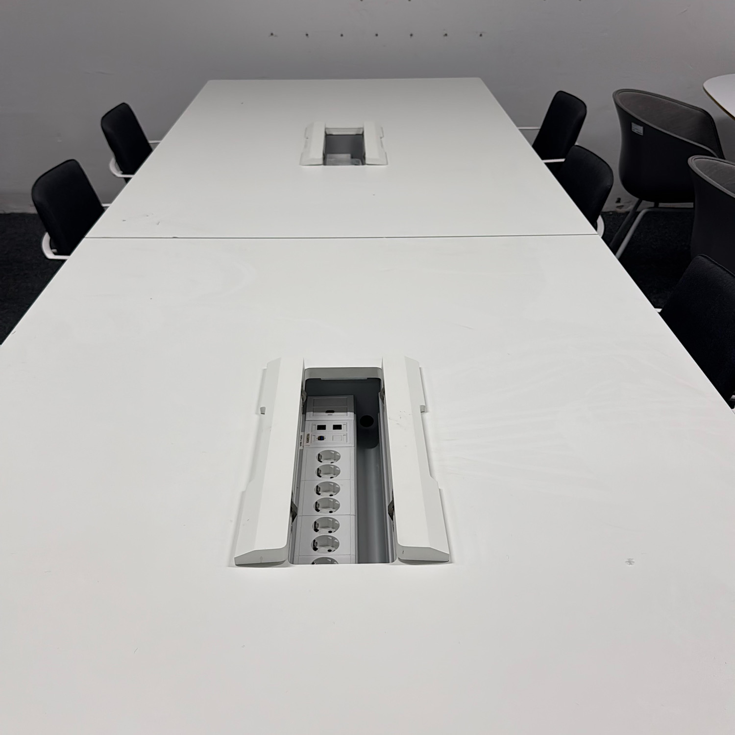 Galleribild #6 för Konferensbord Colt 4200mm