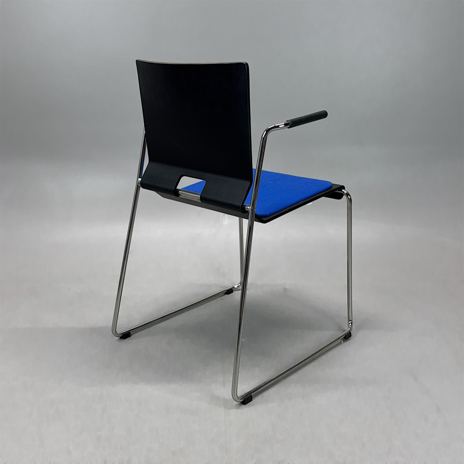 Galleribild #2 för Konferensstol Chair 69