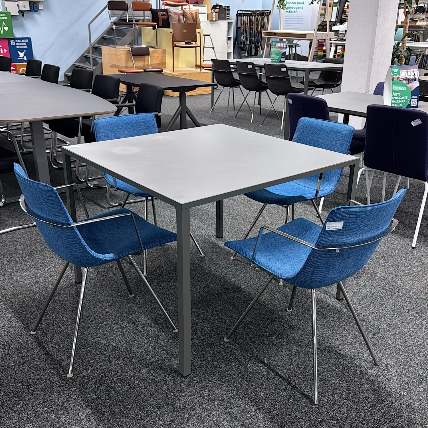 Konferensgrupp New Order/ Comet Sport