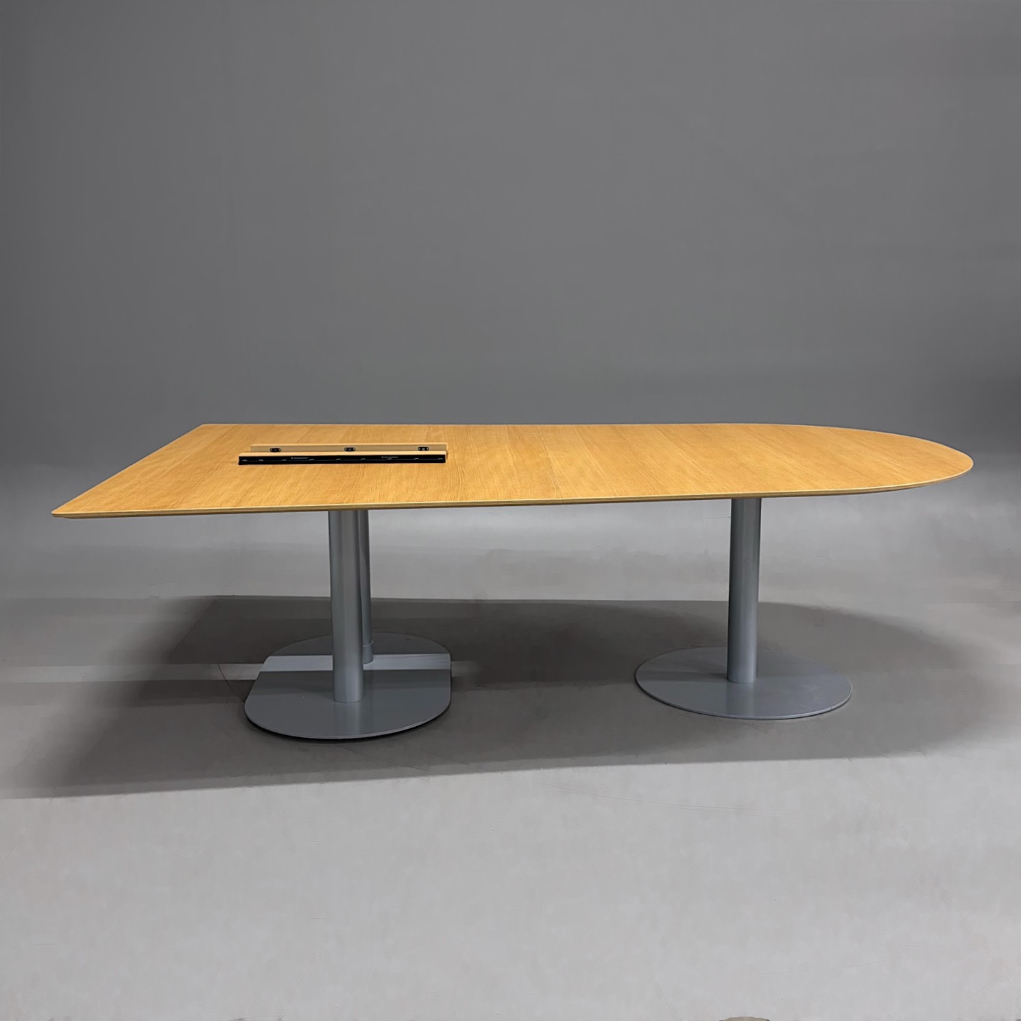 Galleribild #1 för Konferensbord 2400mm