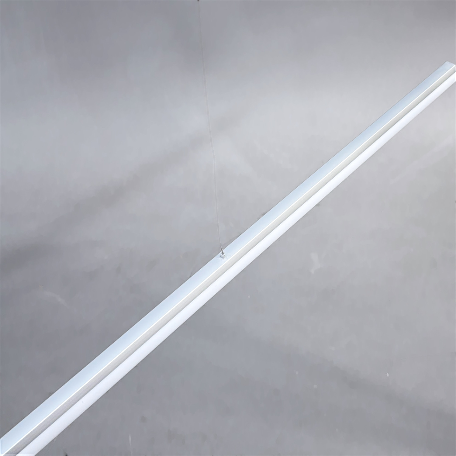 Galleribild #1 för Taklampa Aroa 1500mm