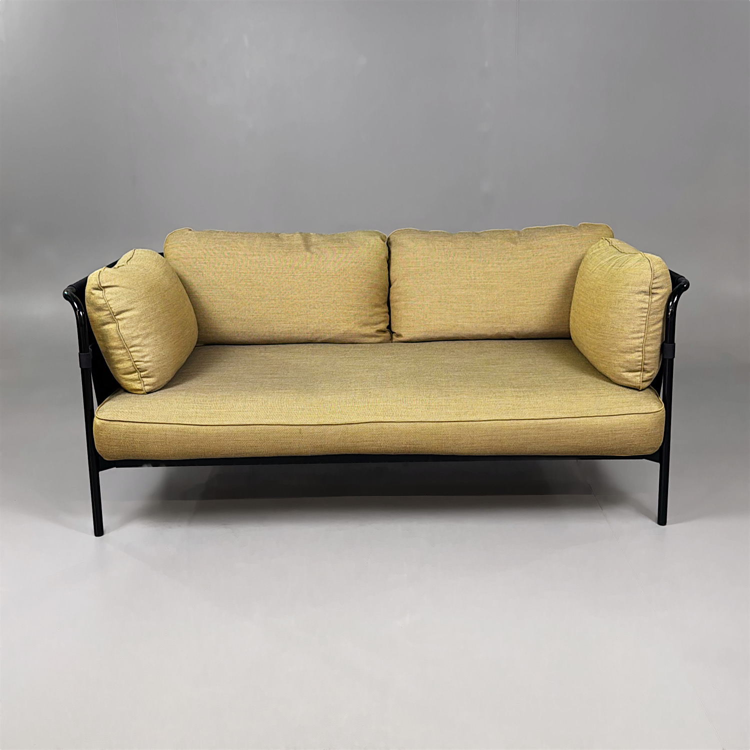 Galleribild #1 för Soffa Can 2-sits