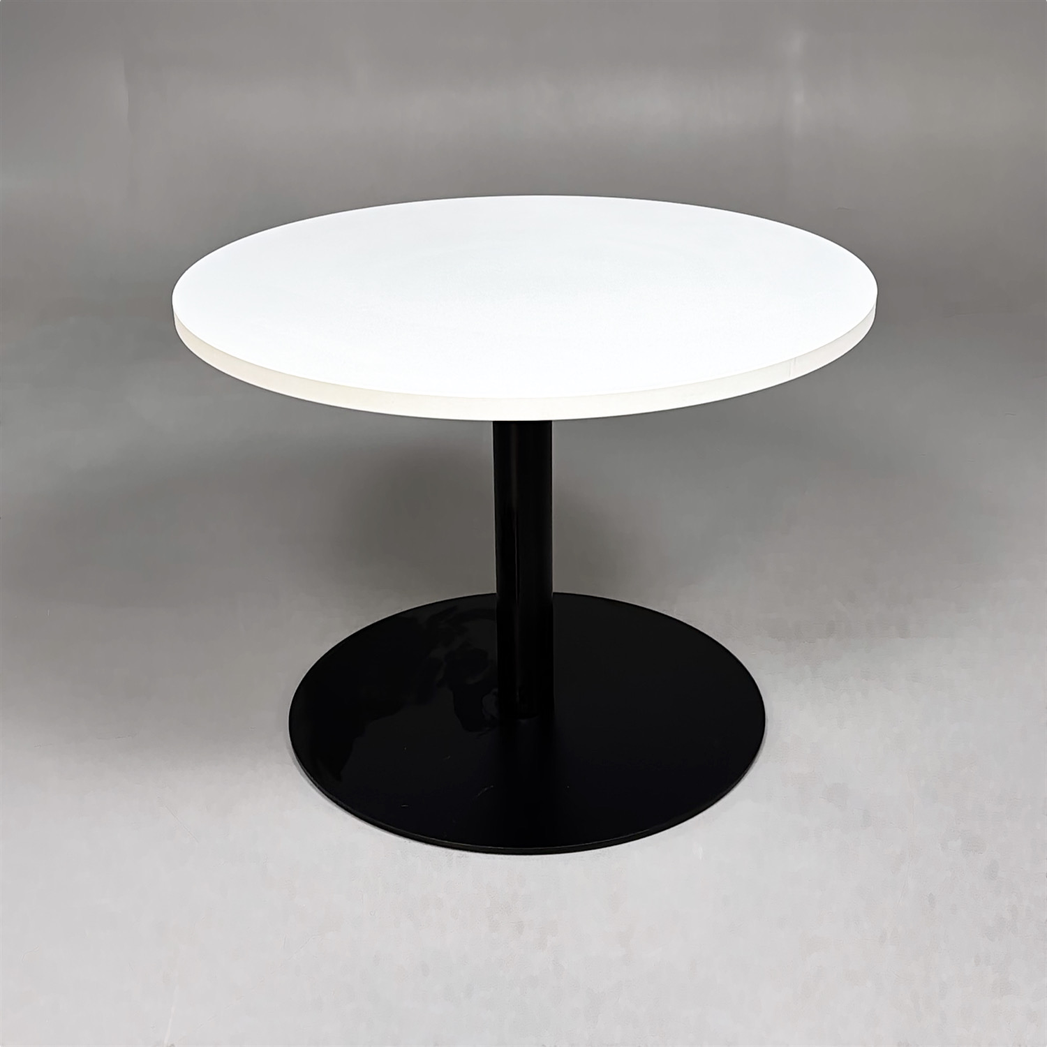Soffbord Ø700mm