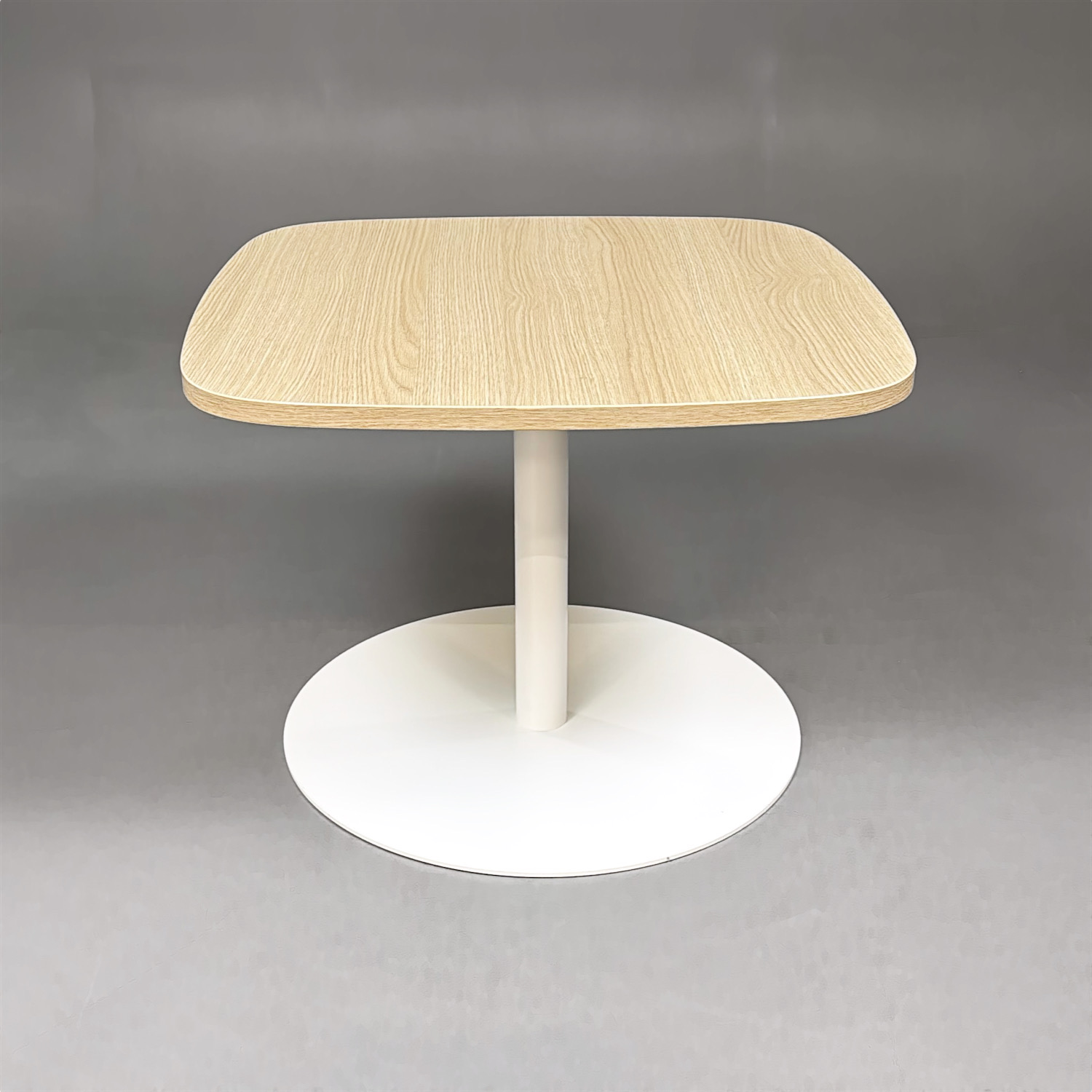 Soffbord Chat 700x700mm