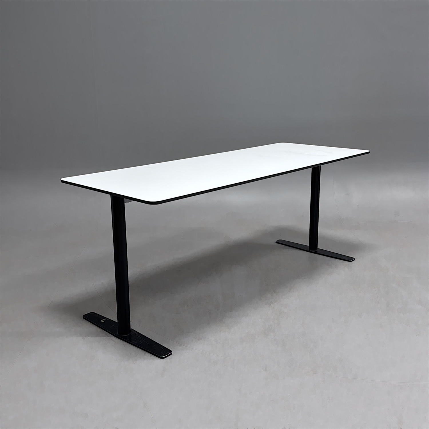Konferensbord 1800mm