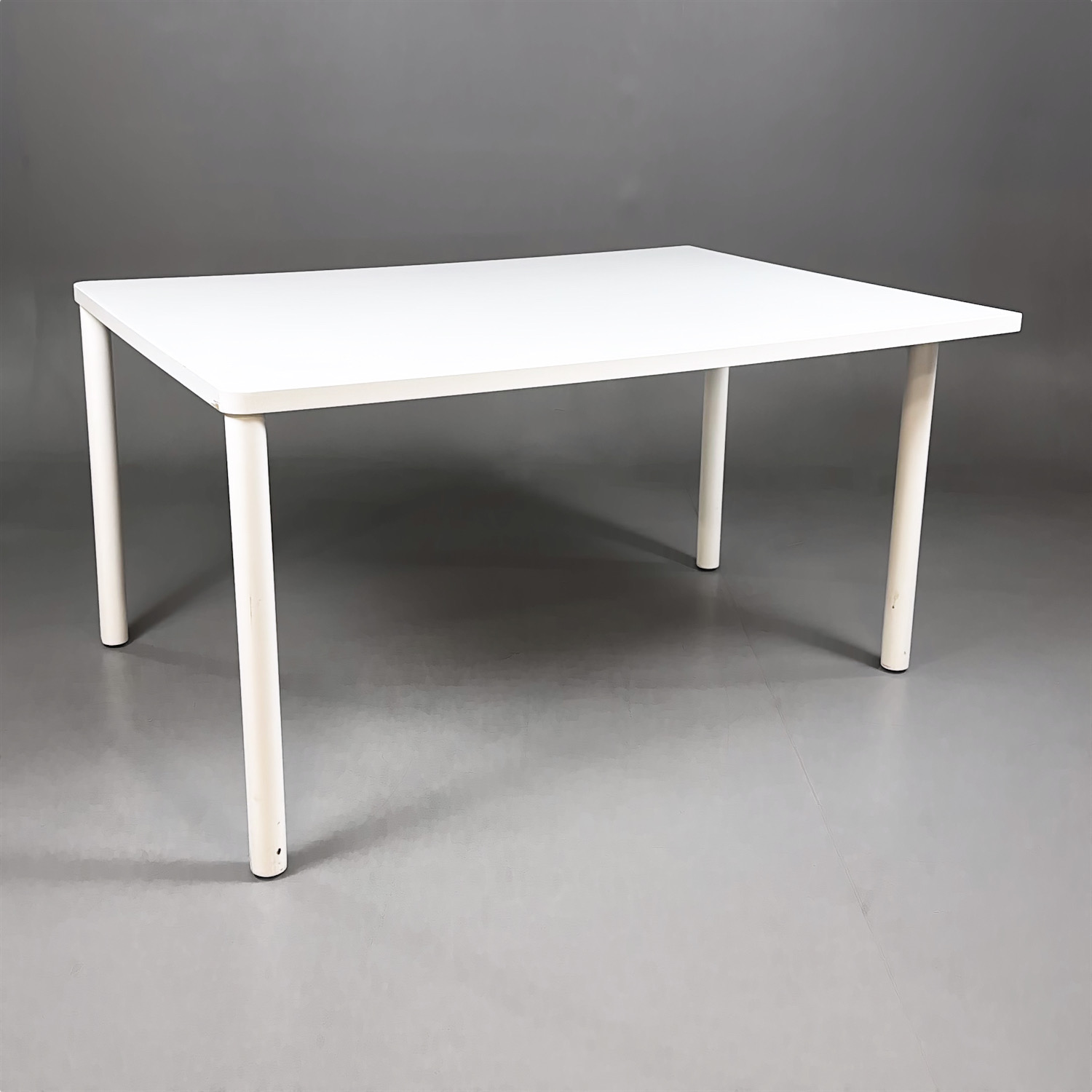 Konferensbord B-15 1400x1000mm