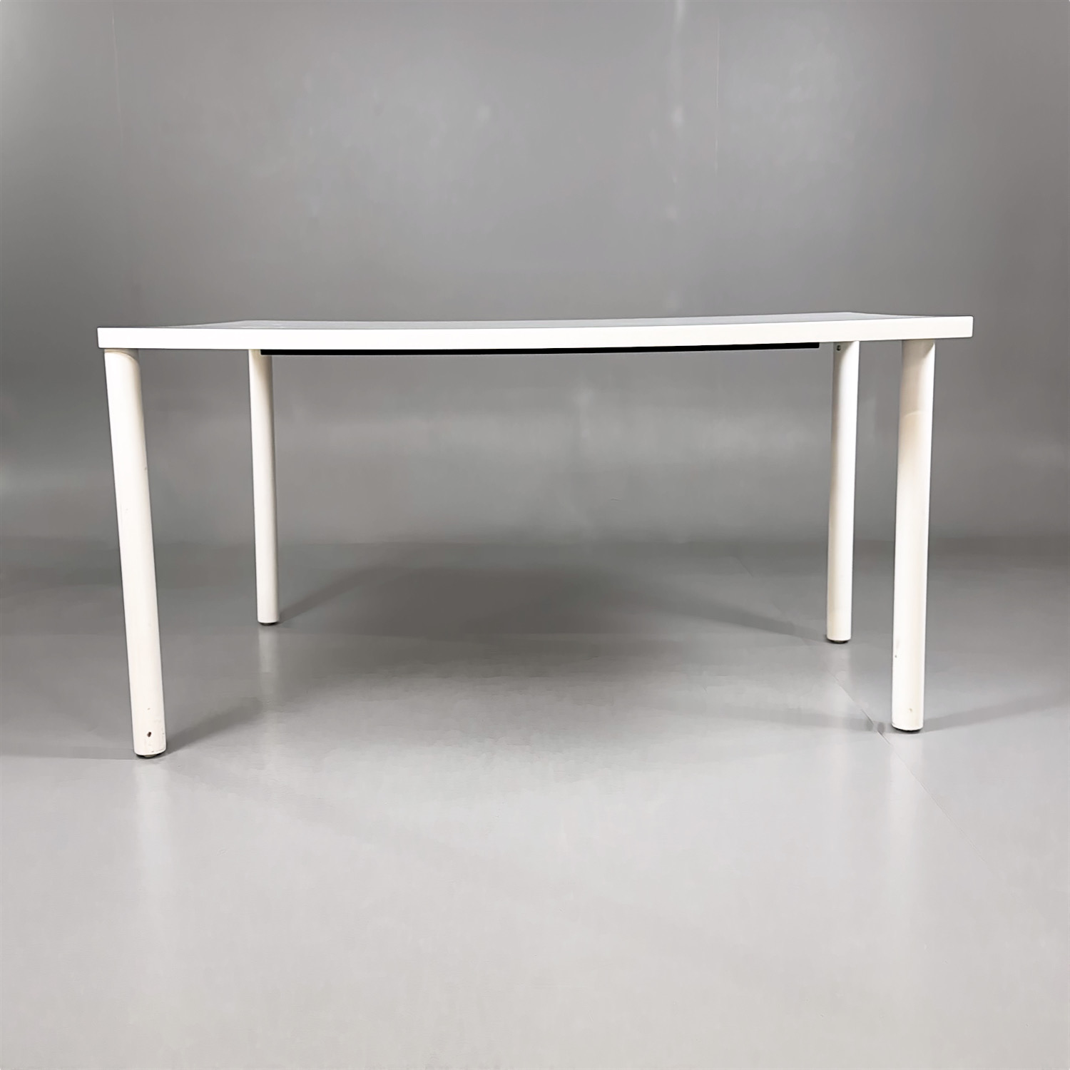 Galleribild #2 för Konferensbord B-15 1400x1000mm