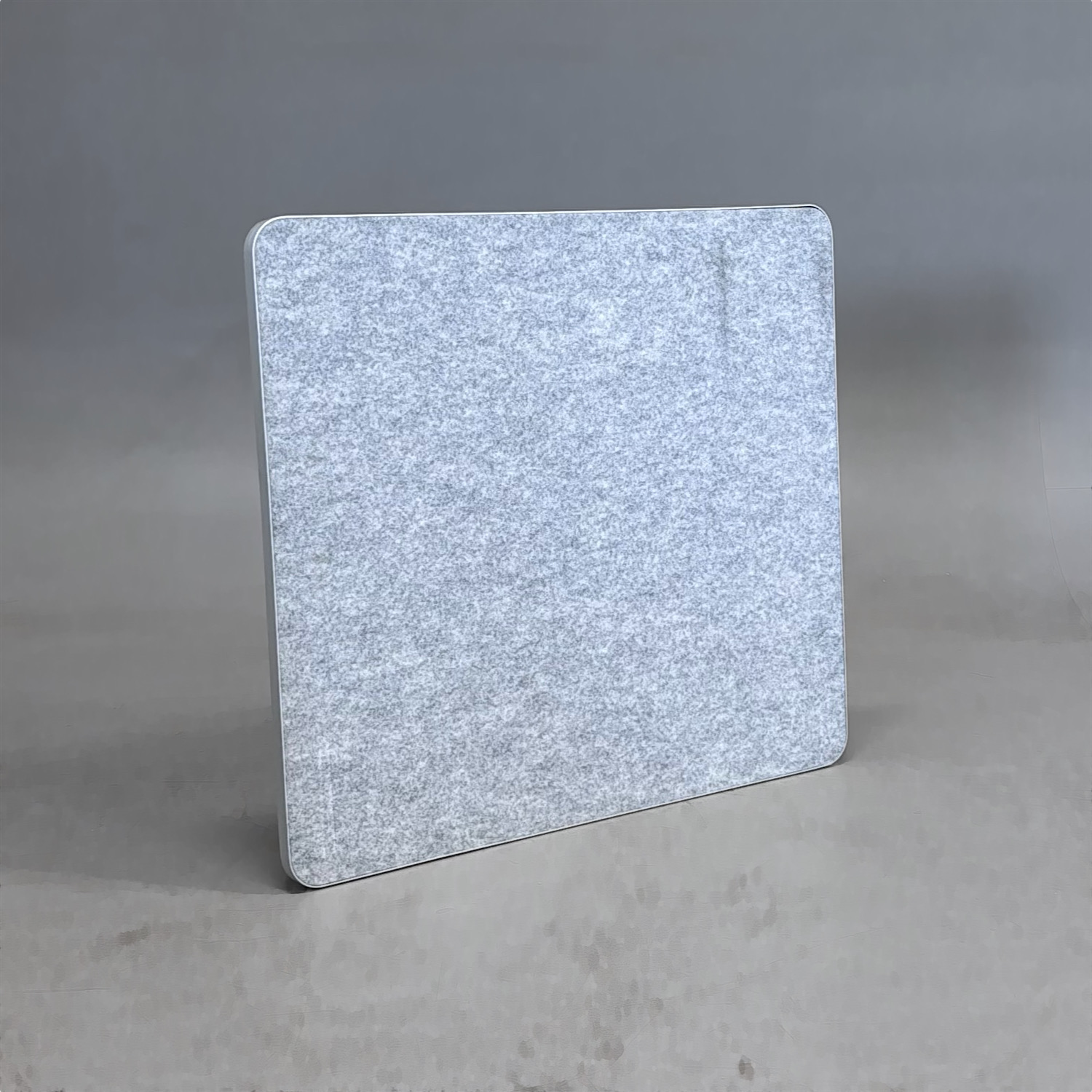 Bordsskärm 750mm med alukant