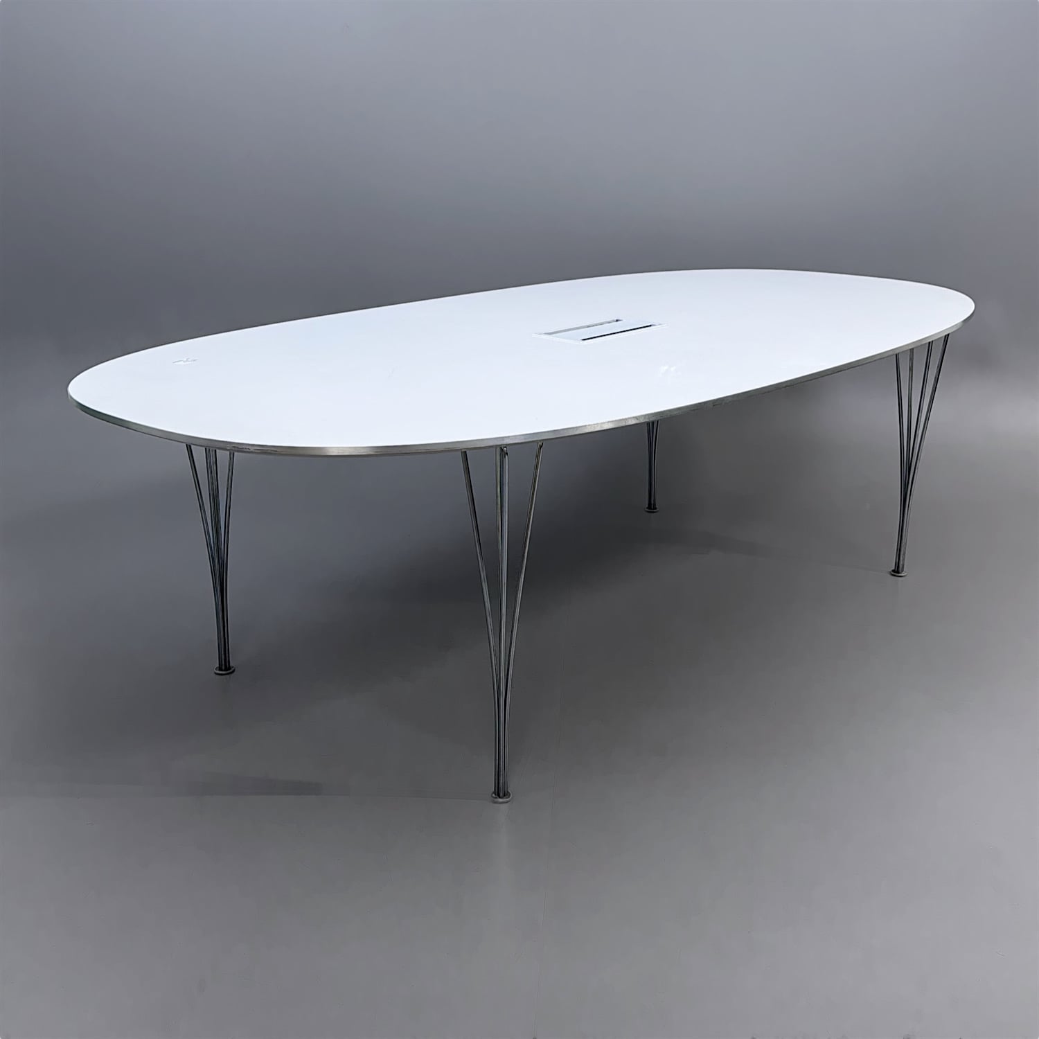 Konferensbord Superellips 2400x1200mm