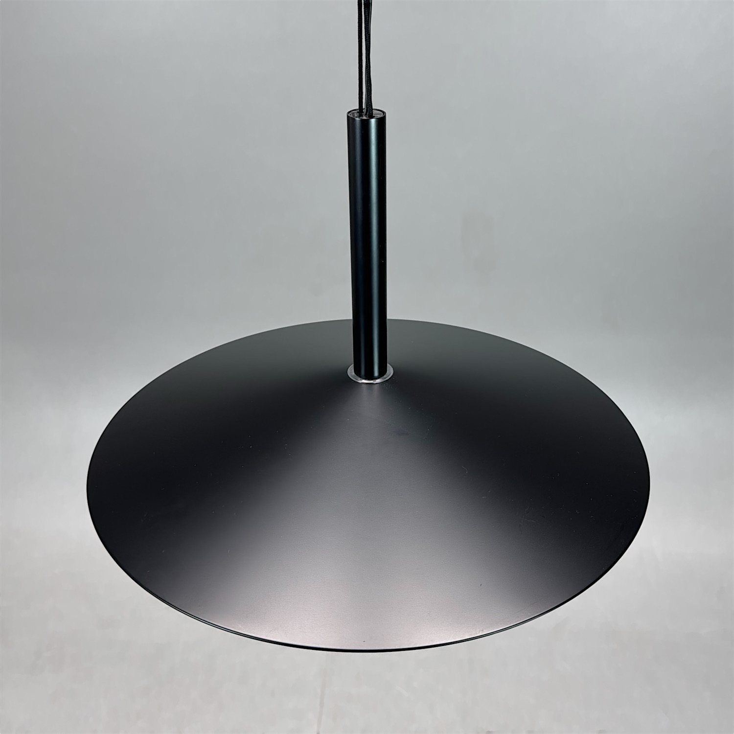 Galleribild #2 för Taklampa Milana 47