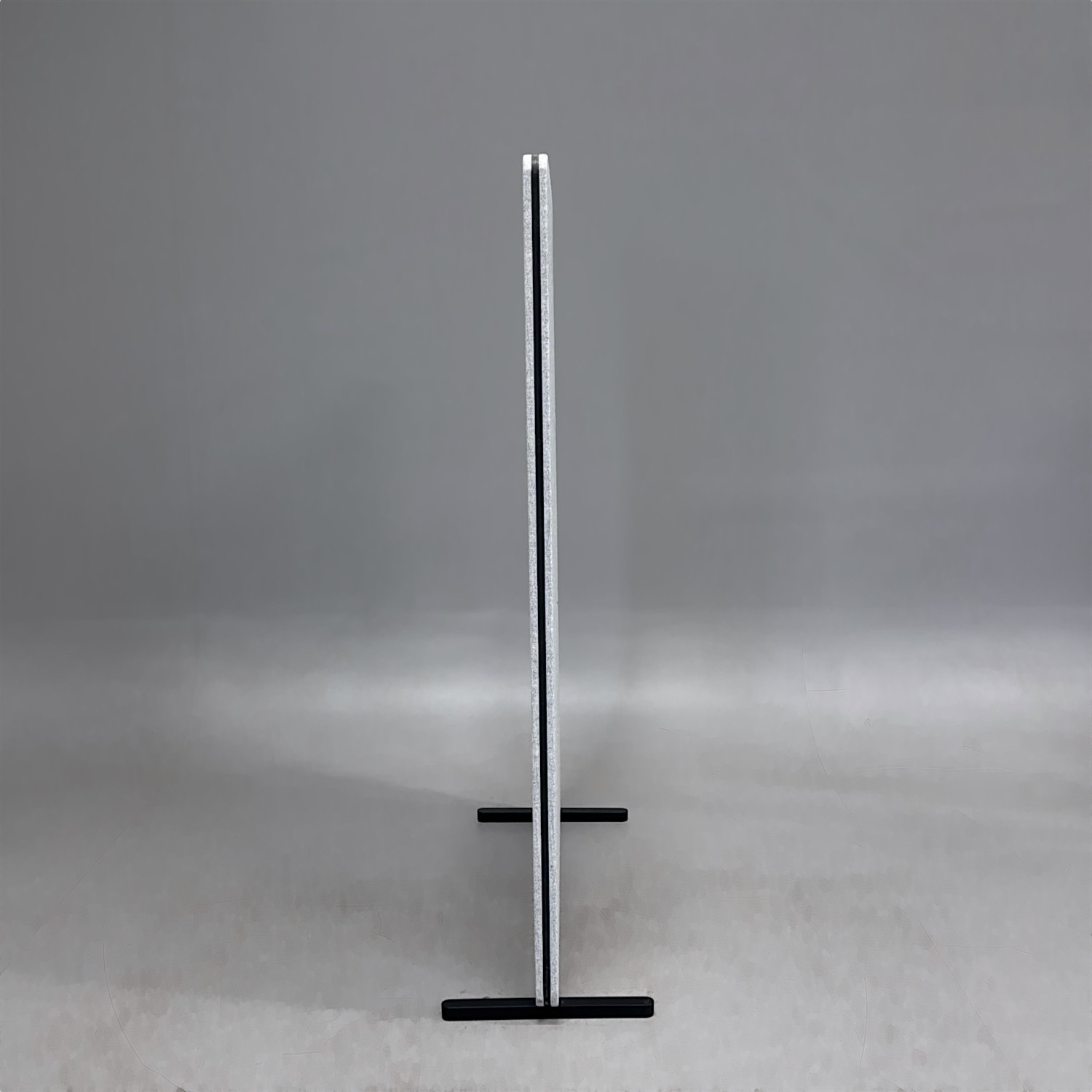 Galleribild #2 för Golvskärm Edge 1150mm