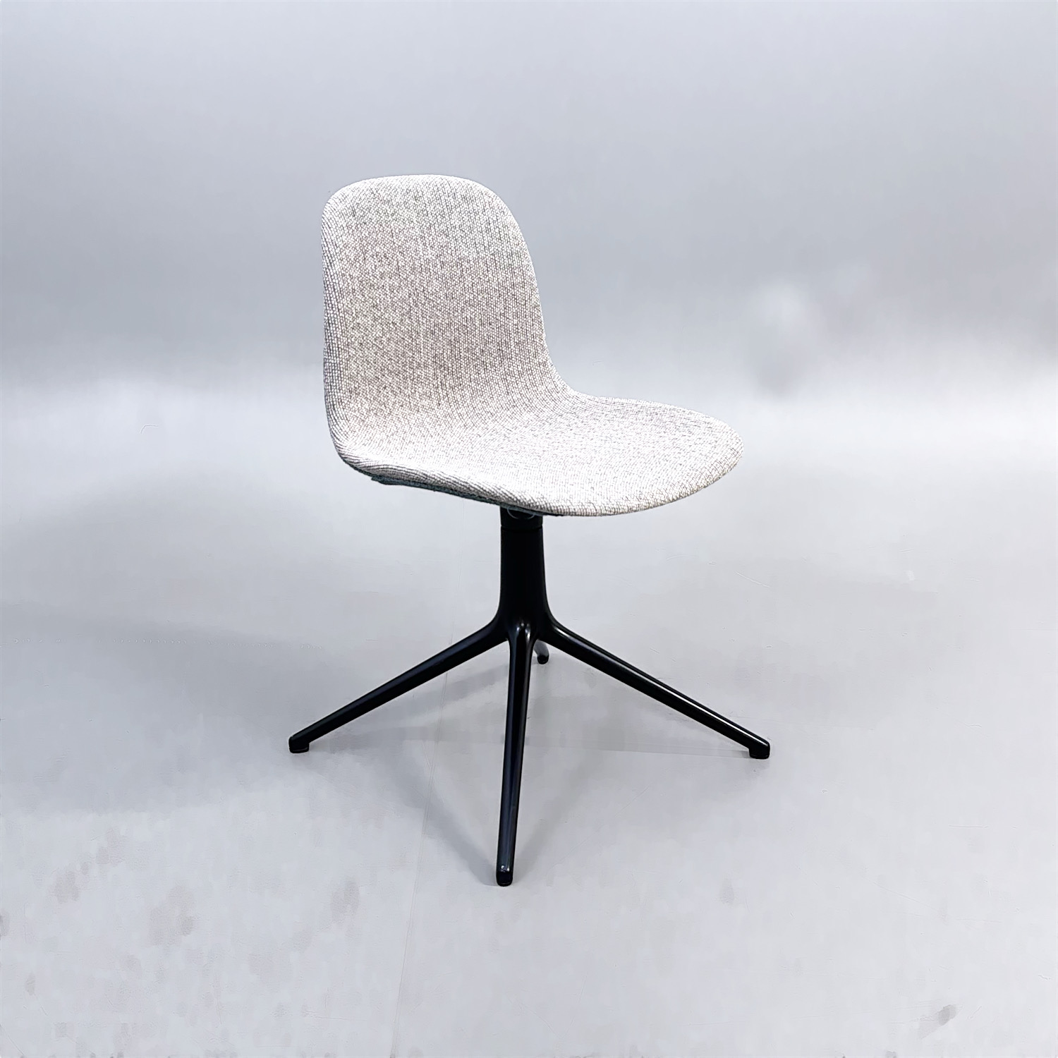Konferensstol Form Swivel