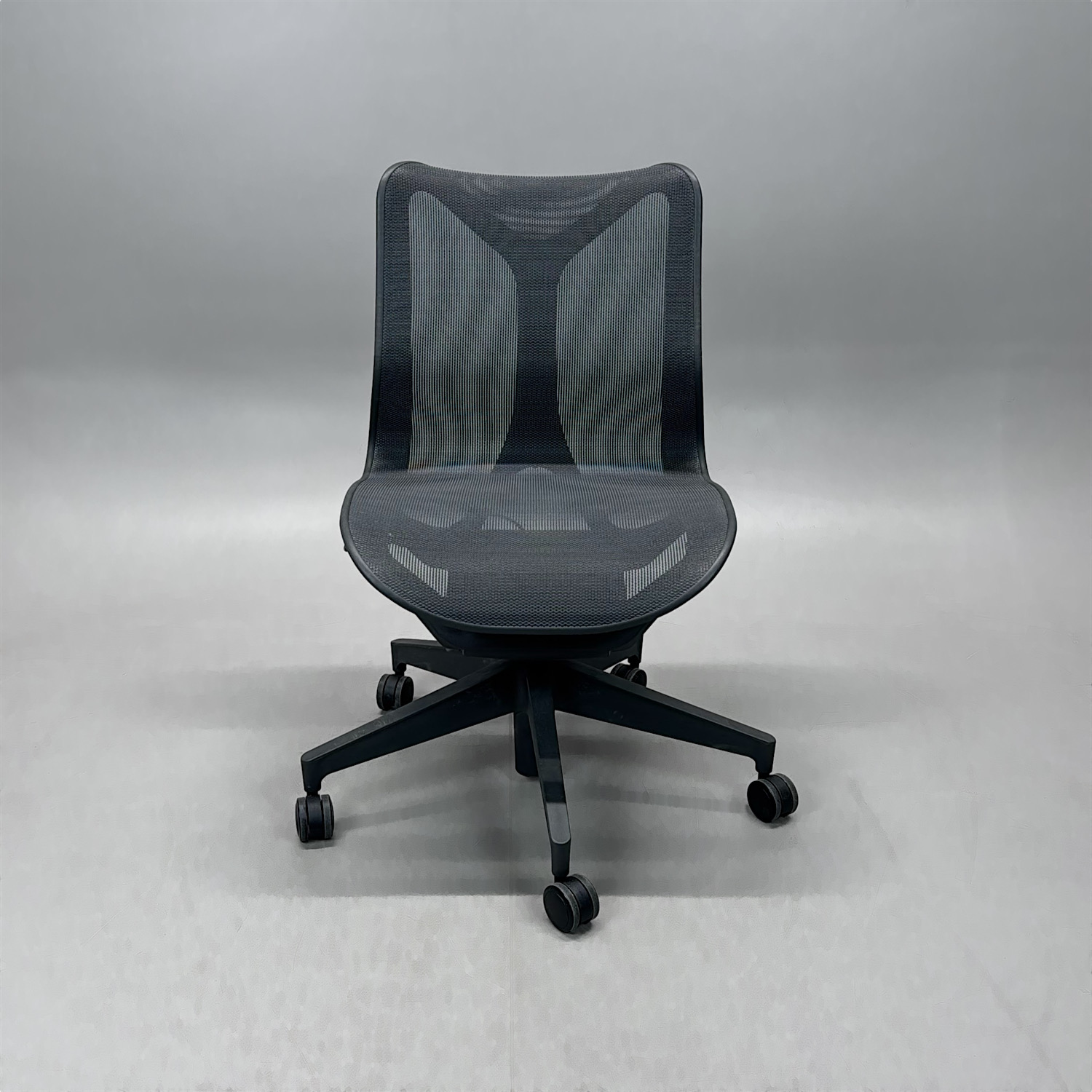 Galleribild #1 för Kontorsstol Cosm Low