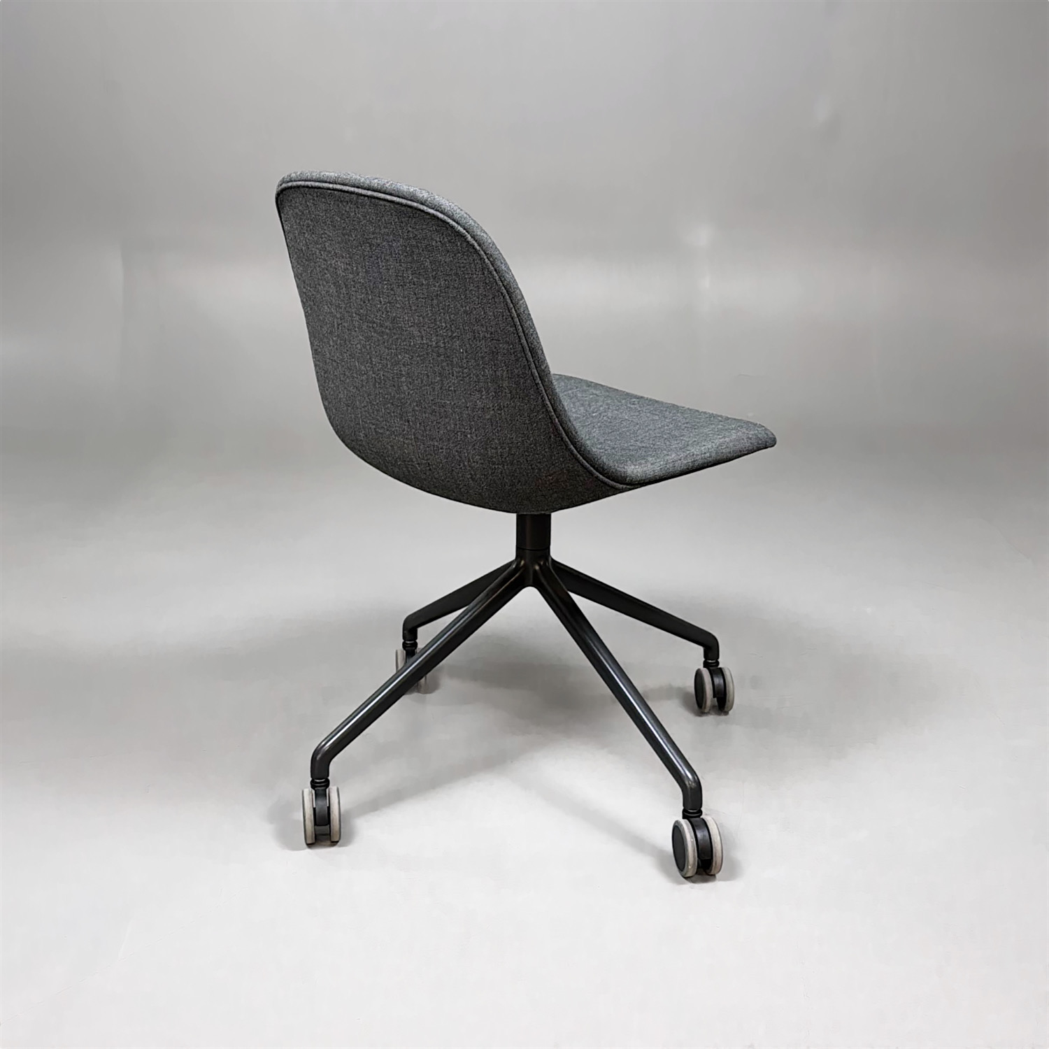 Galleribild #3 för Konferensstol Fiber Side Chair