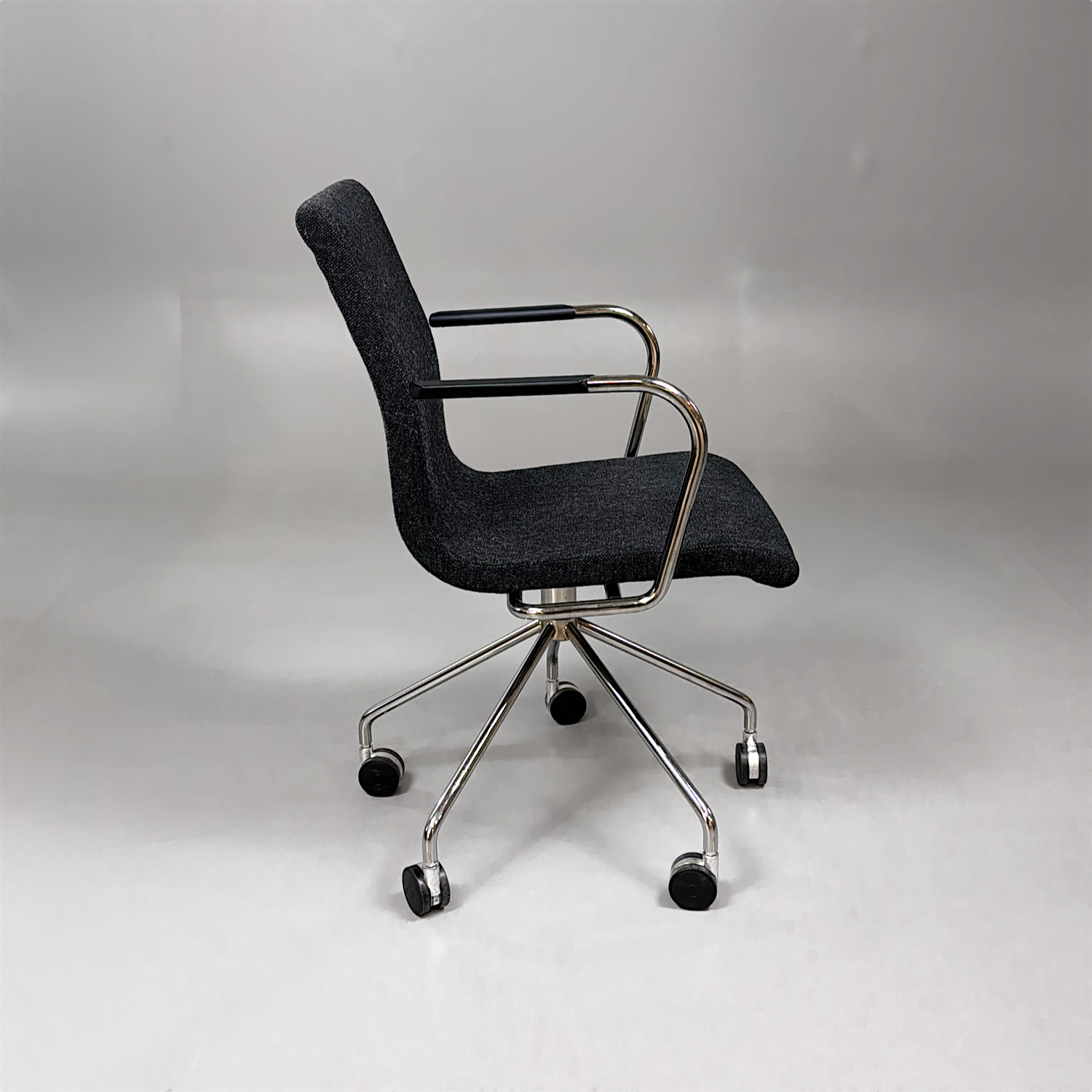 Galleribild #2 för Konferensstol Flex F-228 | Mörkgrå/Krom