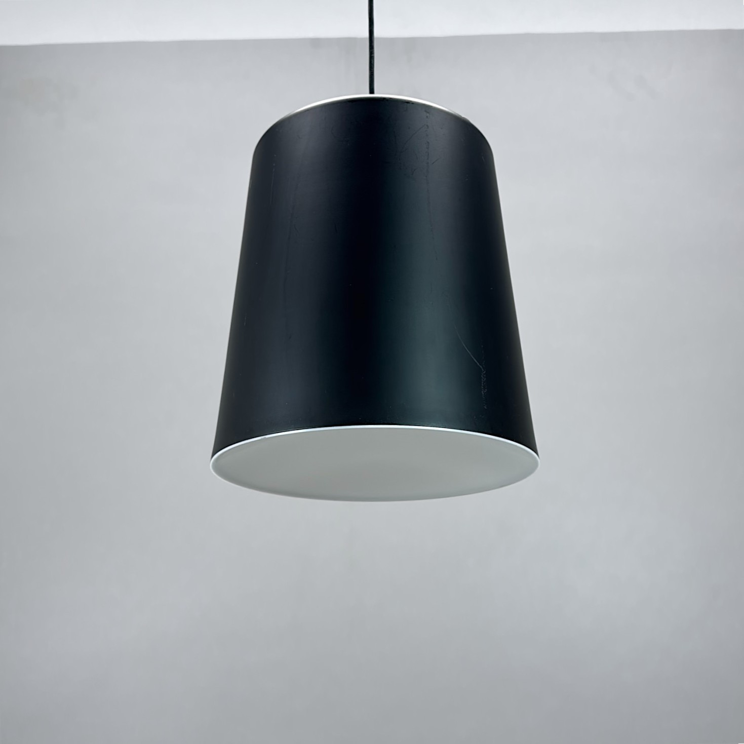 Galleribild #2 för Taklampa Hide Ø300mm