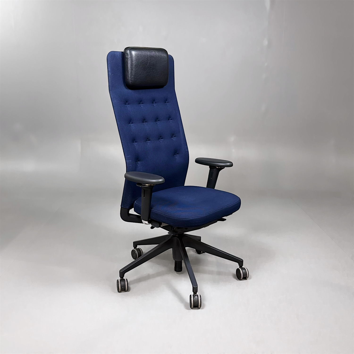 Kontorsstol ID Trim L | Mörkblå/Svart
