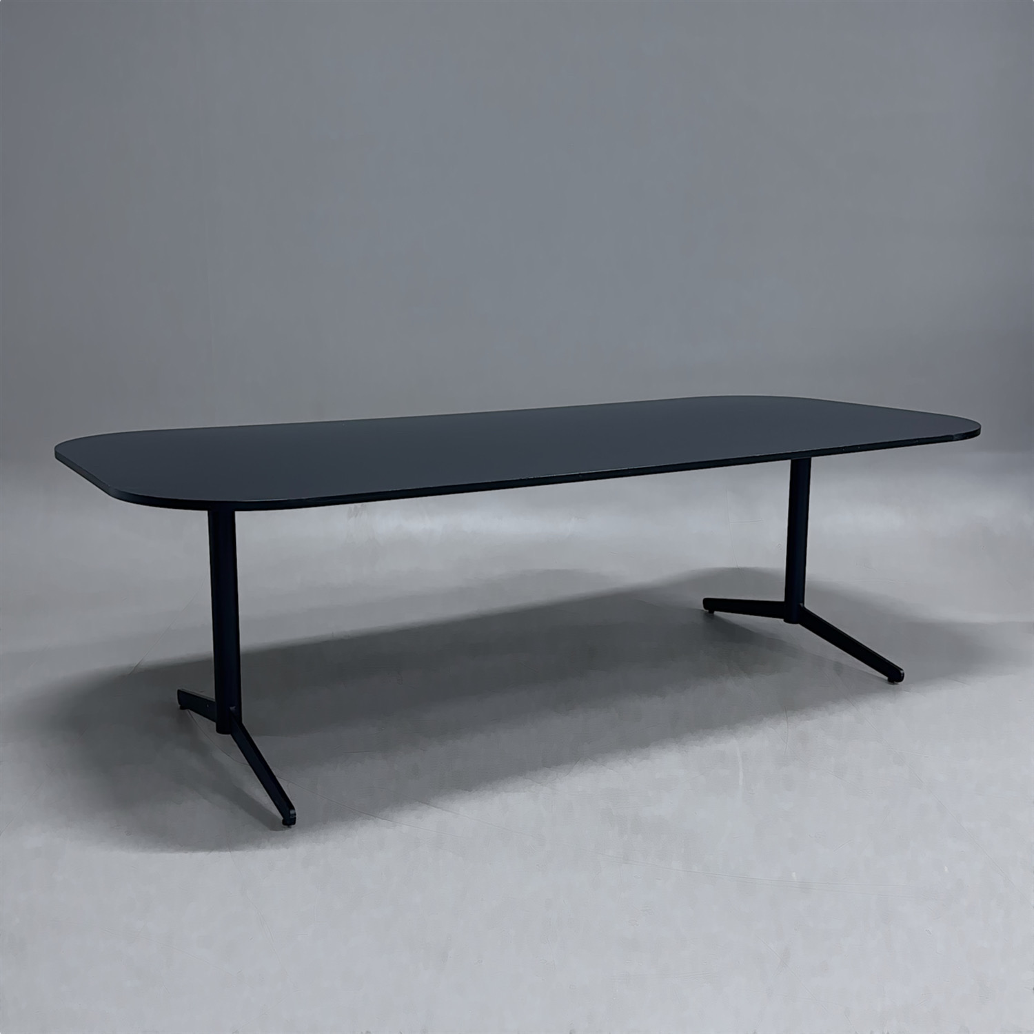 Konferensbord Feather 2400x1100mm | Svart