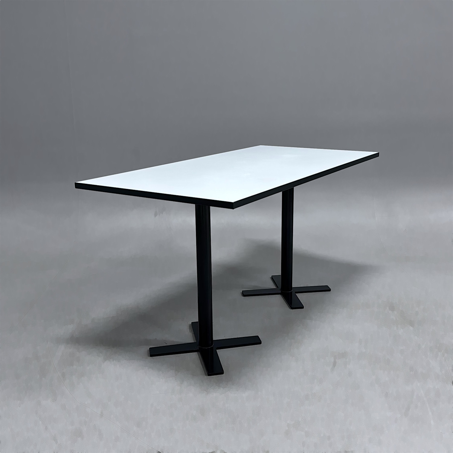 Cafébord 1400x700mm | Vit/svart