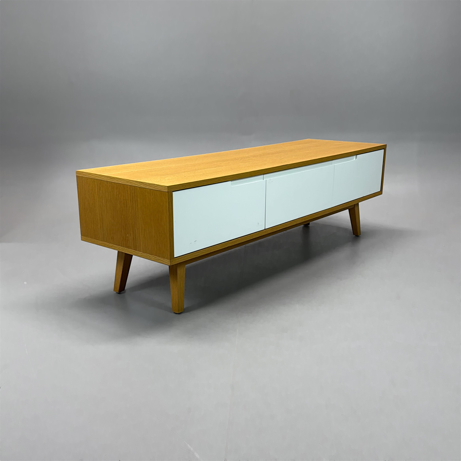 TV-bänk 1500mm | Ek/vit